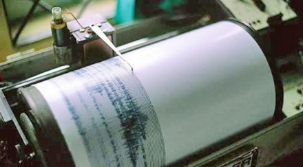 трус магнитуд рихтер морето варна