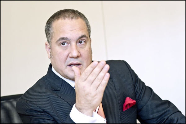 Слави Бинев за Буда: За всяка свиня идва Коледа