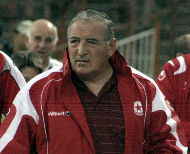 Жената е второ качество, ако ти трябват 2 ракии да си с нея