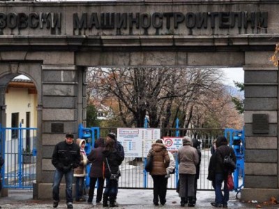 Натискат работодателите, гърчещи служителите повече от 8 часа