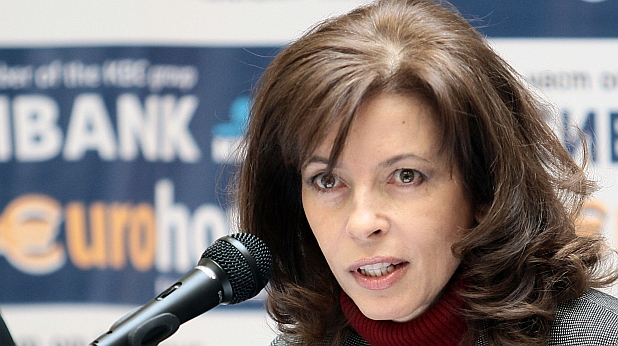 Цветелина Бориславова прибира парите на Пеевски