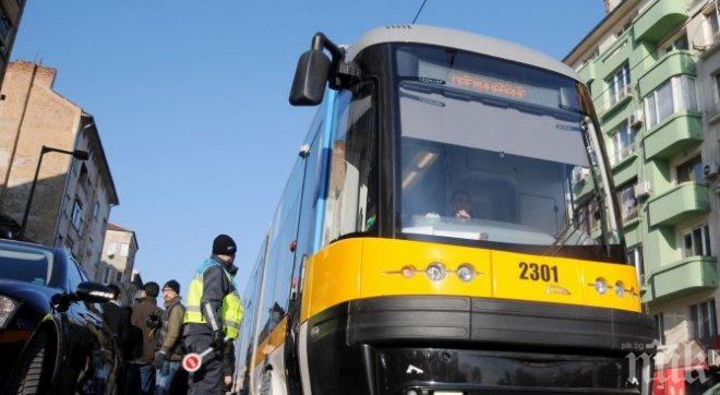 Няма да спират трамвай №6, временно изместват трасето