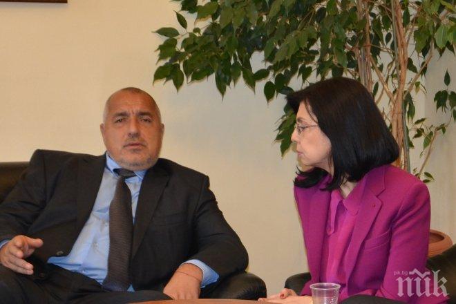 Какво се случва във властта?! Топсоциолог: Патриотите и АБВ си вдигат цената пред Борисов заради Кунева