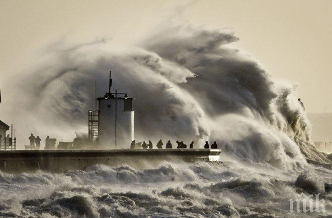 Мощната буря „Имоджен“ е на път да удари Великобритания