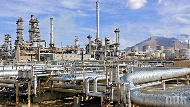 Саудитска Арабия и Венецуела обсъдиха стабилизацията на световните петролни пазари
