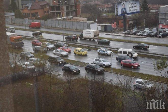 Катастрофа на столичното околовръстно! Има пострадали!