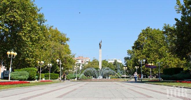 Пускат безплатен интернет на площад „Тройката” в Бургас
