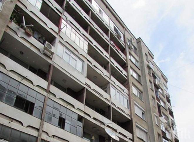 81 години швейцарска прецизност между 5 етажа във Варна