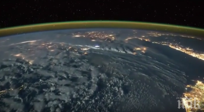Астронавт засне светкавици от Космоса (видео)