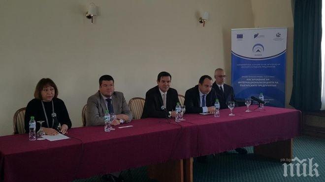 Бизнесът ще участва с 20% самофинансиране на изложения в чужбина