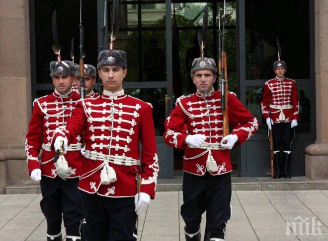 Завишават се изискванията към началник щаба и зам.-командира по логистиката на Националната гвардейска част