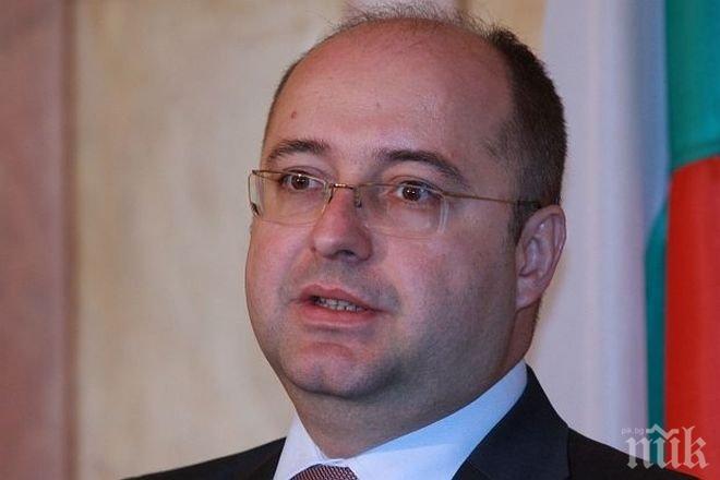 Четин Казак: Решението за кандидатурата на Бокова е мъдро