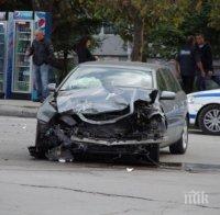 Катастрофа край Враца! Сблъскаха се мерцедес и ауди