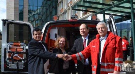 червеният давидов щит израел дари линейки бчк