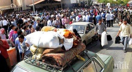 около хиляди сирийци изселени началото офанзивата град алепо