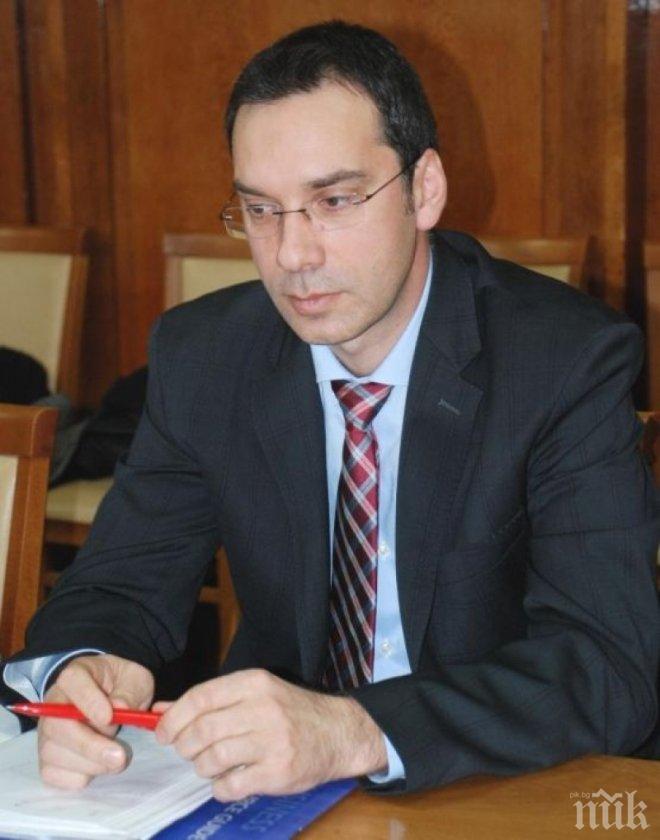 Кметът на Бургас Димитър Николов влезе под прикритие