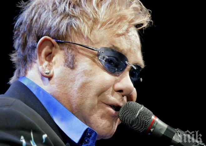 Кати Пери и Елтън Джон ще пеят за Хилъри Клинтън 