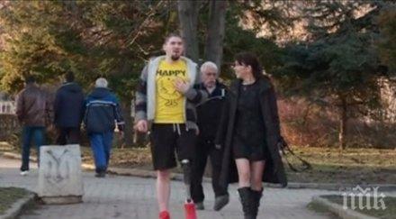 извънредно пик добри хора иво вече изкуствен крак бяга скача въже кара колело ролери