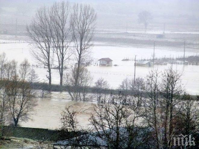 Приключи първият етап от укрепването на брега река Дунав при свищовското село Вардим