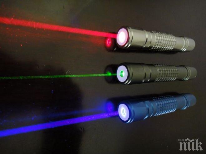 Лазерен лъч върна граждански самолет в Лондон