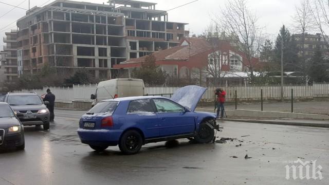 Пътуващите по пътя Сливен – Ичера и обратно да изберат обходен маршрут през „Петолъчката“
