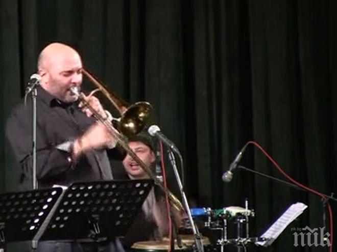 ПИК ТV: Мишо Йосифов и компания показаха забавната страна на джаза в Русе