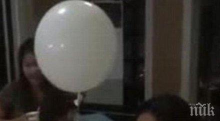 шокиращи кадри духът починало дете утешава скърбящата майка видео