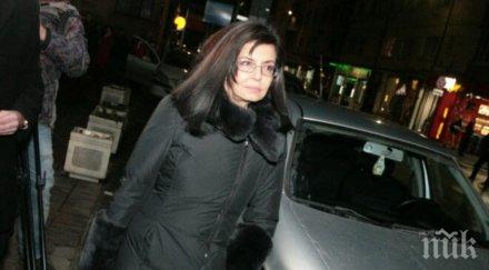 кунева възвърне контрола границите