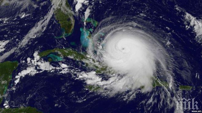 Търсят причините за корабокрушение в урагана Хоакин