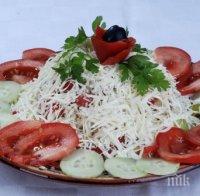 Диетолог: Зимните салати подсилват организма през студените месеци
