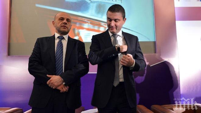 Финансовият министър разкри как Борисов е наредил да бъдат спрени обществени поръчки за 600 млн. лева