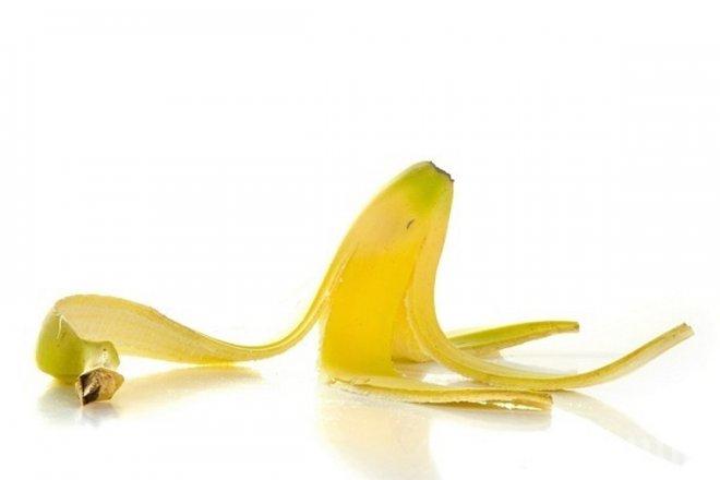 Никога повече няма да изхвърлиш бананова обелка, ако прочетеш колко необходима ти е тя! 