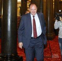 Миков: Поклон пред Апостола! Той изгуби себе си, за да спечели за народа!