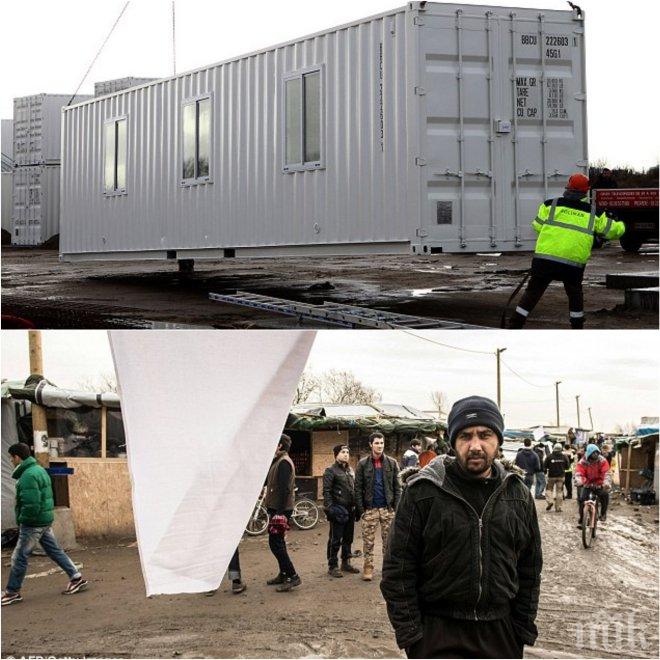 Отново напрежение в Кьолн! Този път бежанки се оплакаха: Охранителите ни снимат голи! Изнудват ни със секс, иначе ни гонят от лагера