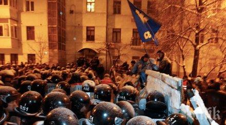 киев става напечено сблъсъци майдана