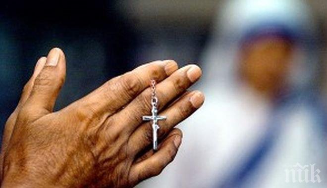 Четирима владици осветиха старозагорски храм
