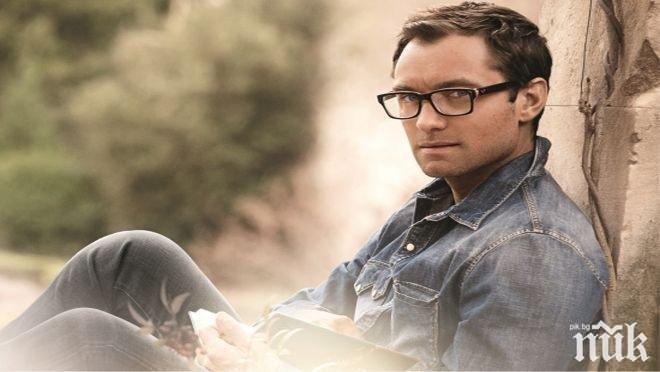 Британски актьори в  „Джунглата“ в Кале в подкрепа на мигрантите