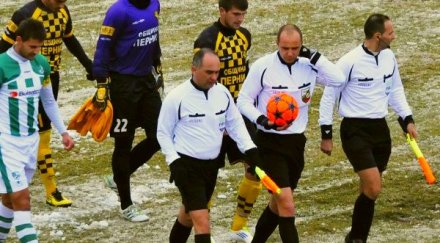 българин свири аякс стяуа