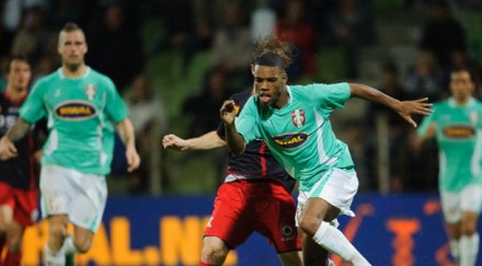 холандец обяви подписал левски години