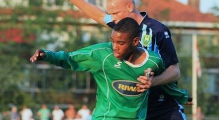 гари родригес пристигна левски подписва часове