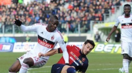 милан препъна каляри балотели пак бележи