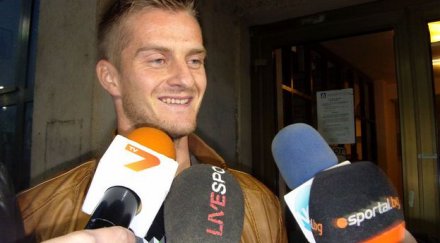 рене михелич вече левски агия напа