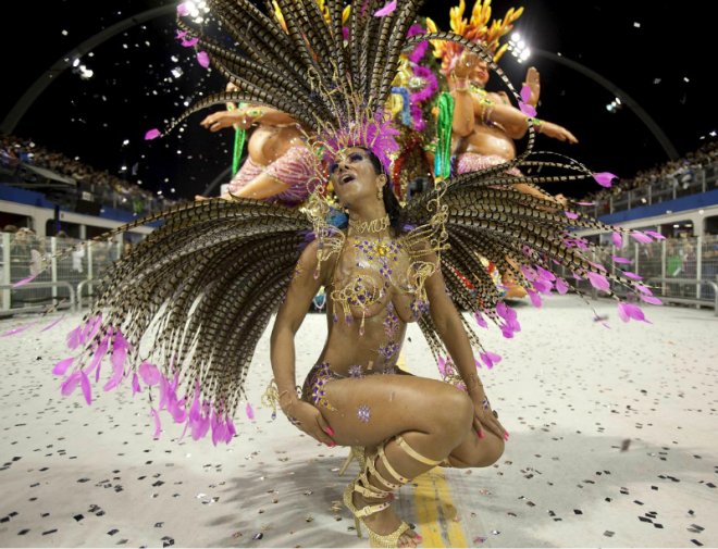 Жива плът и самба в Рио де Жанейро