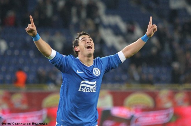 Играч на Днепър си гълта езика и губи съзнание при бой на мач