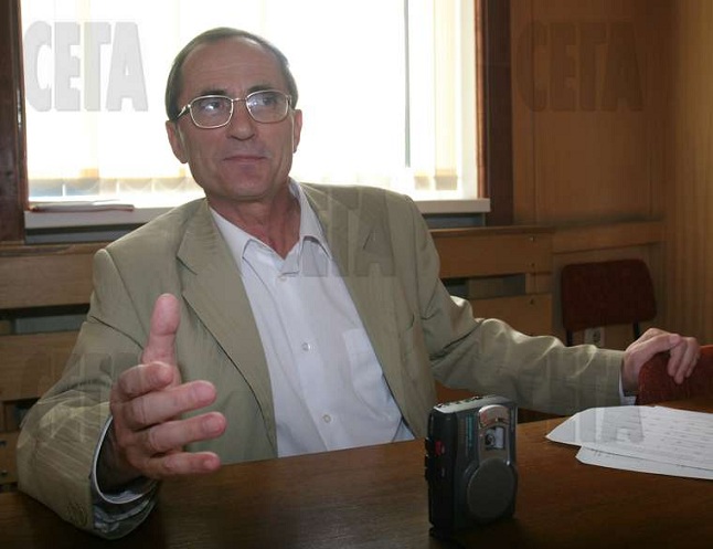 Новият шеф на научния фонд - с 1 милион в далаверата