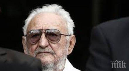 почина рамон големият братята кастро