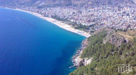 българи гърци анулират резервации заради блокадата