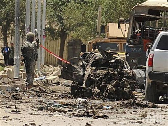 Най-малко 13 души загинаха при терористичен акт северно от Кабул