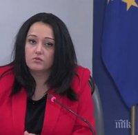 Павлова награди Русе и Добрич за проекти за подобряване на градската среда