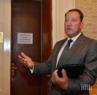 ПЪРВО в ПИК! Ангел Найденов срази Румяна Бъчварова: Тази жена не спира да лъже за границата! 